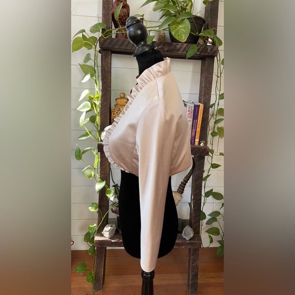 David’s Bridal: Beige Ruffle Collar Bolaro Jacket - Picture 6 of 17